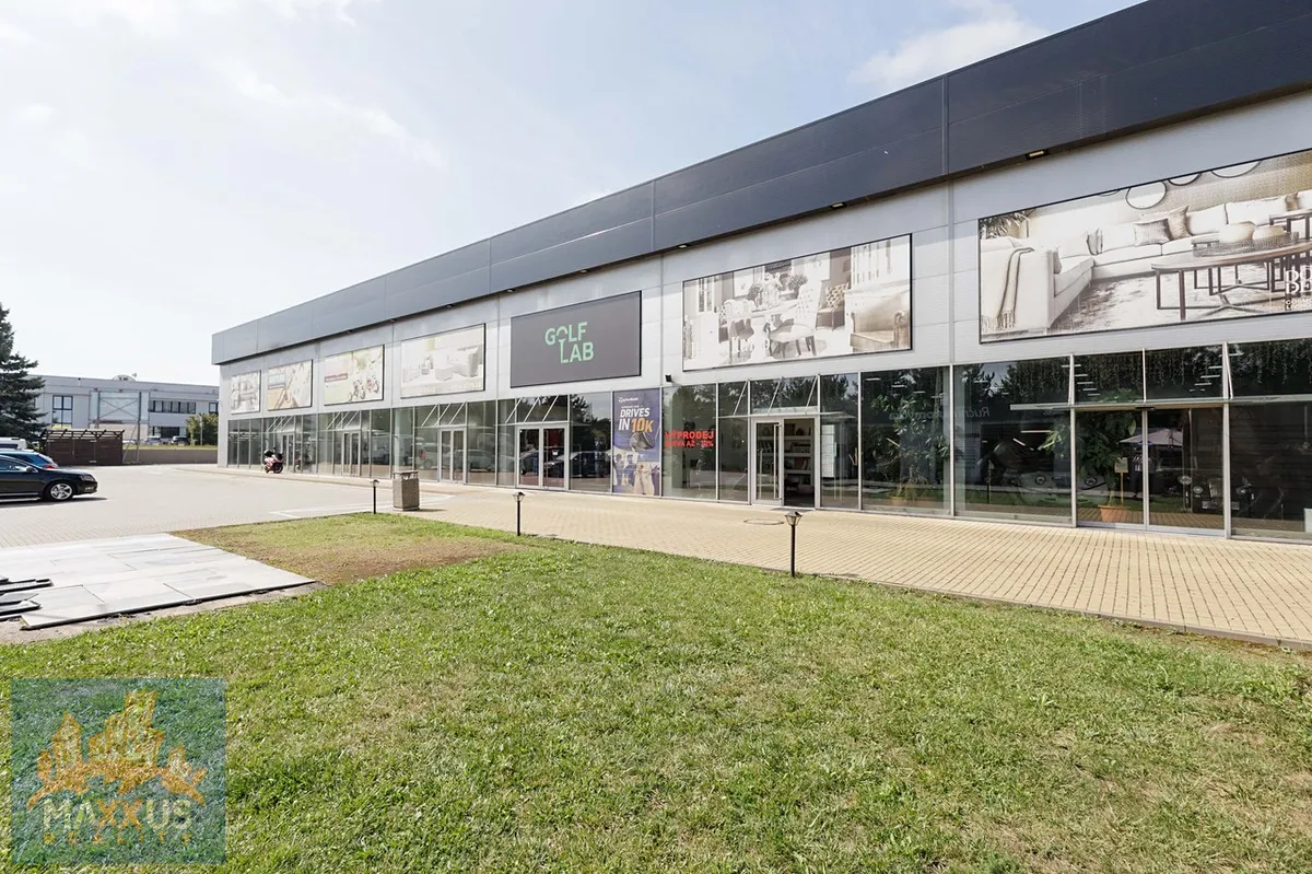 Pronájem obchodního prostoru 142 m²
